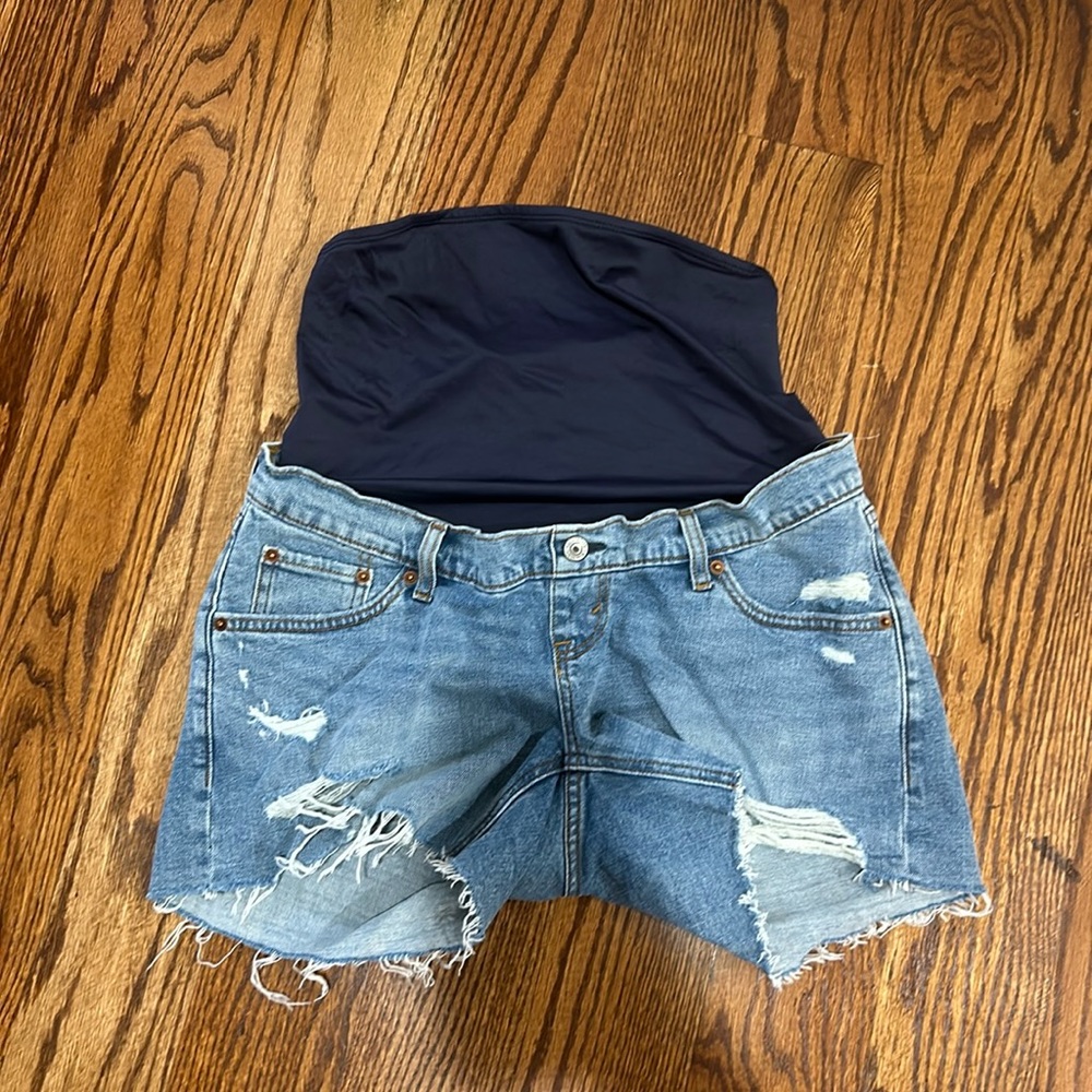 Maternity high rise 4” mom short